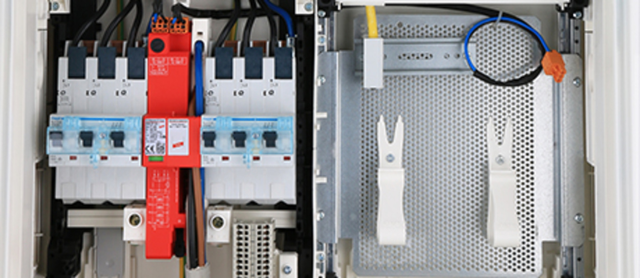 Hausanschluss, Zähler und Unterverteiler bei KM-Elektrotechnik Gmbh & Co.KG in Röthlein